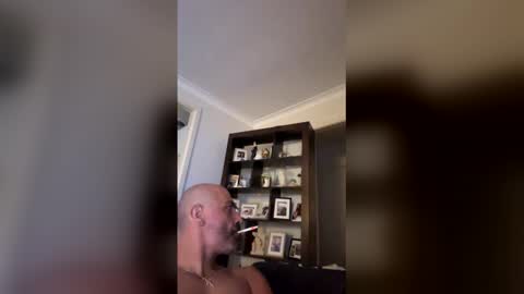 hornyonelooking1 online show from 02.07.26