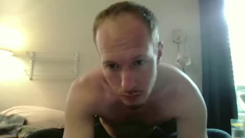 Snapshot of hornyrefrigerator chatting on 03.30.26 hornyrefrigerator online show from 03.30.26