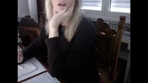 Hornyssima online show from 11.04.25