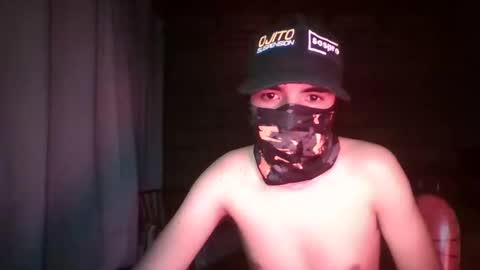 hornyy_boyy18 online show from 03.18.26