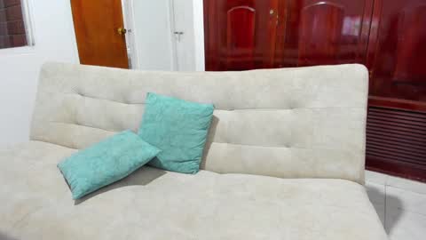 ronald and victoria online show from 12.24.24