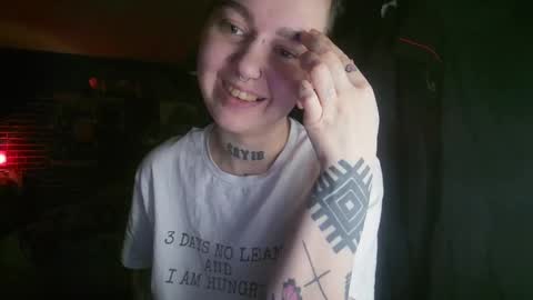 Snapshot of horror_circus chatting on 02.04.25 Messalina Horror online show from 02.04.25