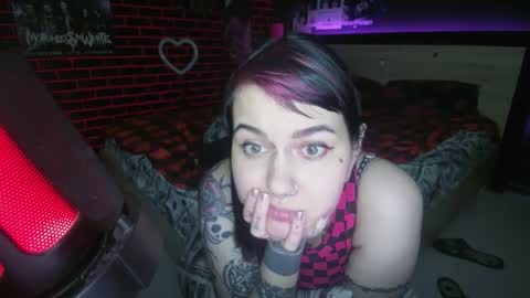 Snapshot of horror_circus chatting on 09.25.25 Messalina Horror online show from 09.25.25