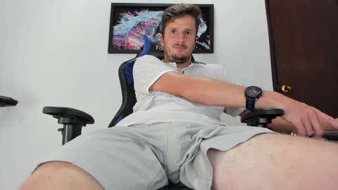 horse_man2 online show from 01.20.25