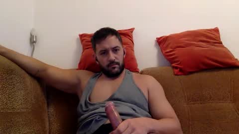 Snapshot of horsechris chatting on 11.09.25 Chriss90 online show from 11.09.25