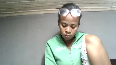 Snapshot of hortansiaa chatting on 06.21.26 Hortansiaa online show from 06.21.26
