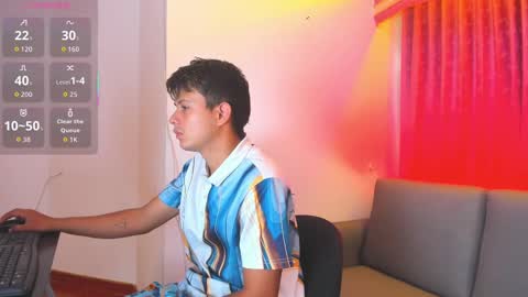 Snapshot of hospick_white chatting on 11.15.25 hospick_white online show from 11.15.25