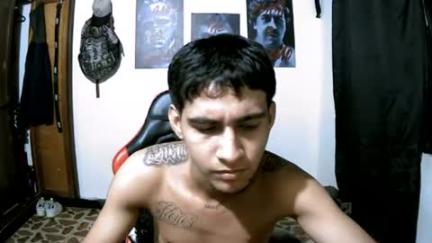 Snapshot of hot__mechanic chatting on 07.19.26 hot__mechanic online show from 07.19.26