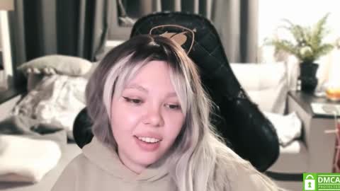   online show from 12.01.24