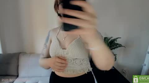   online show from 03.08.25