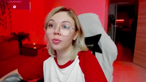   online show from 11.09.25