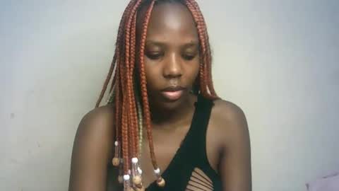 Snapshot of hot_berry2003 chatting on 01.28.25 Millie online show from 01.28.25