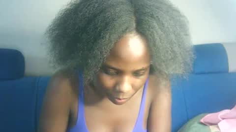 Snapshot of hot_berry2003 chatting on 02.02.25 Millie online show from 02.02.25