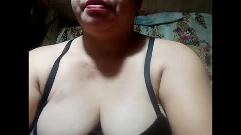 Snapshot of hot_boobs21 chatting on 12.06.24 hot_boobs21 online show from 12.06.24
