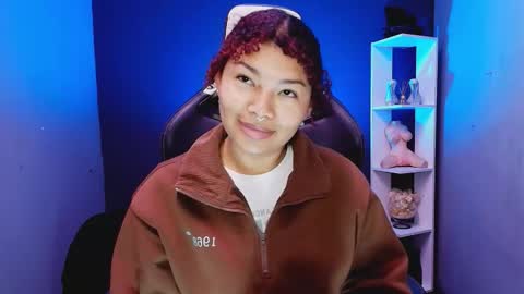 hot chocolate 4u online show from 10.24.25