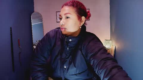 Snapshot of hot_chocolate_4u chatting on 01.17.26 hot chocolate 4u online show from 01.17.26