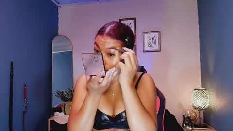 Snapshot of hot_chocolate_4u chatting on 01.19.26 hot chocolate 4u online show from 01.19.26