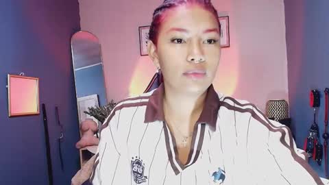 Snapshot of hot_chocolate_4u chatting on 02.04.26 hot chocolate 4u online show from 02.04.26