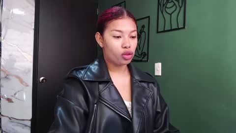 hot chocolate 4u online show from 07.26.26