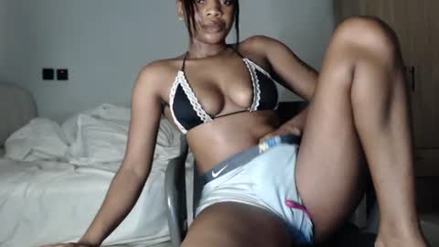 sonia  mis choco online show from 08.02.26