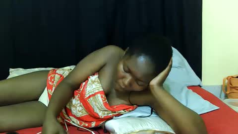 Milly online show from 10.25.25