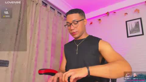 hot_dreams_x online show from 01.02.25
