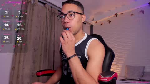 hot_dreams_x online show from 02.07.25