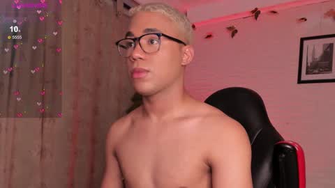 hot_dreams_x online show from 02.11.25