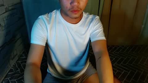 Snapshot of hot_emmanuel chatting on 02.22.25 hot_emmanuel online show from 02.22.25