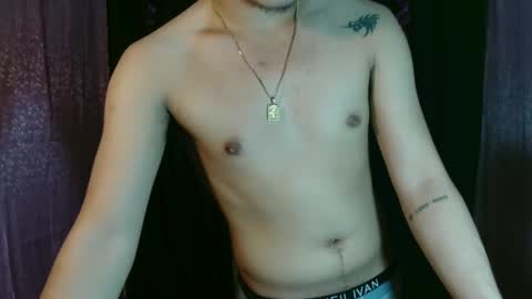 Snapshot of hot_emmanuel chatting on 02.23.25 hot_emmanuel online show from 02.23.25