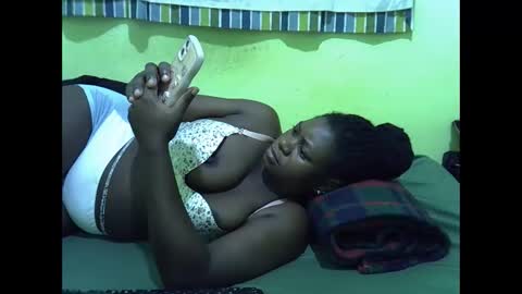Snapshot of hot_girlly chatting on 03.20.26 hot_girlly online show from 03.20.26