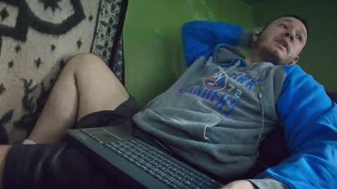 hot_guy36 online show from 11.16.25