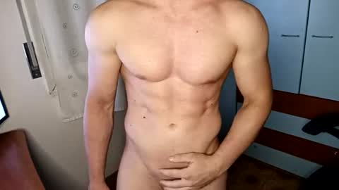 hot_italianboy online show from 07.22.26