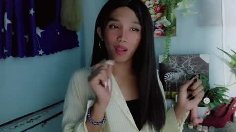 Khianna online show from 04.12.26