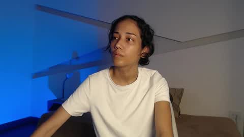 Alana online show from 11.17.25