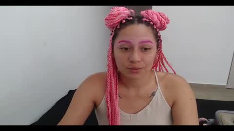 Snapshot of hot_mommymia chatting on 12.05.24 Mia online show from 12.05.24