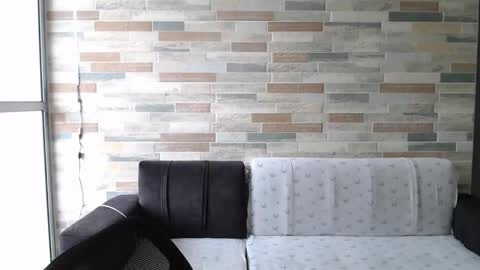 Snapshot of hot_mommymia chatting on 10.04.25 Mia online show from 10.04.25