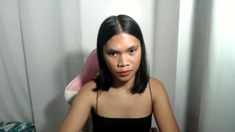 Snapshot of hot_pauline chatting on 06.14.26 hot_pauline online show from 06.14.26