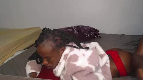 Hot petite online show from 12.10.24