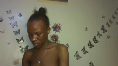 hot petite100 online show from 11.29.25