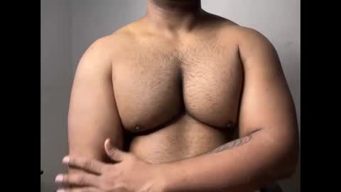 Snapshot of hot_roccohunter chatting on 12.16.25 pranit online show from 12.16.25