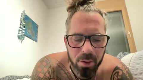 Snapshot of hot_sex83 chatting on 12.13.25 letmedoo2 online show from 12.13.25