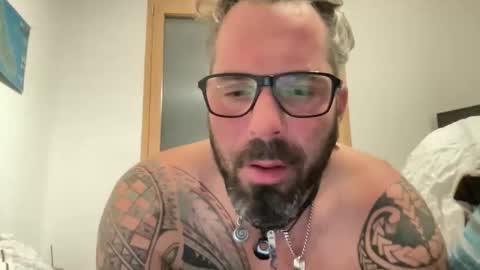 Snapshot of hot_sex83 chatting on 12.22.25 letmedoo2 online show from 12.22.25