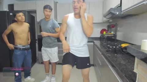 Snapshot of hot_sexmature chatting on 09.23.25 Vanesa Oliver and Andrew online show from 09.23.25