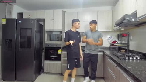 Snapshot of hot_sexmature chatting on 09.28.25 Vanesa Oliver and Andrew online show from 09.28.25