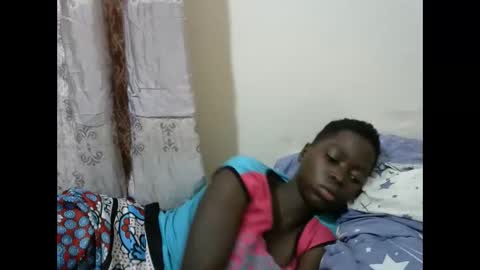 hot_shawrry online show from 02.25.25