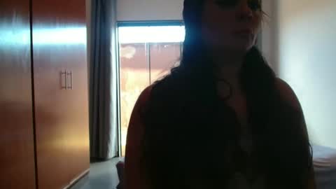 Snapshot of hot_wiffe chatting on 01.10.26 couple without tabus online show from 01.10.26