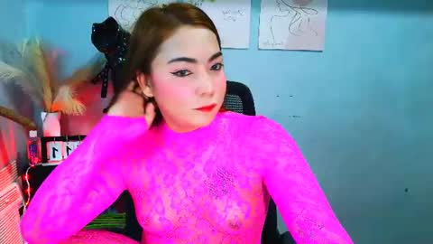 hot_xirene online show from 06.11.26