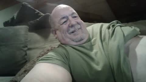 Snapshot of hotandhornyxxx1 chatting on 02.18.25 Hot and Horny online show from 02.18.25