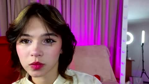 Snapshot of hotary_yuko chatting on 02.15.25 Hotary online show from 02.15.25